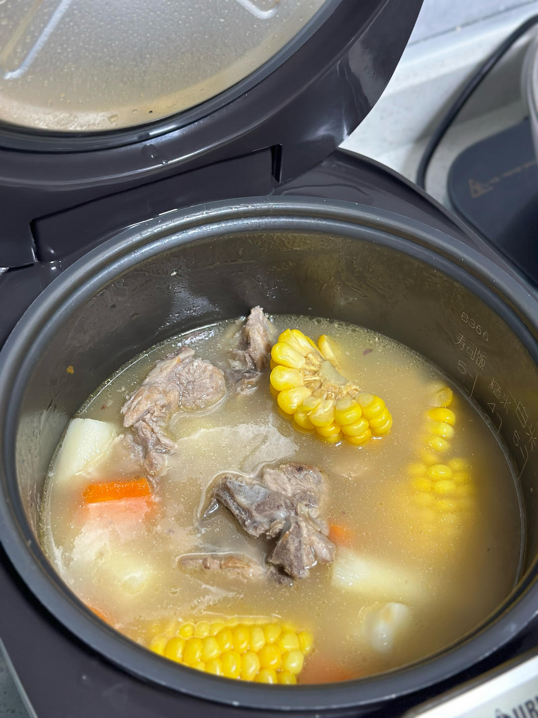 厨师长教你：“山药排骨汤”的家常做法，营养又美味