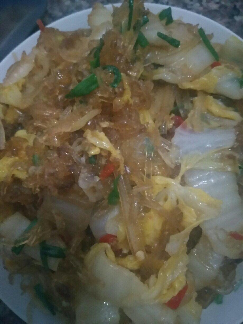 包心菜炒红薯粉丝
