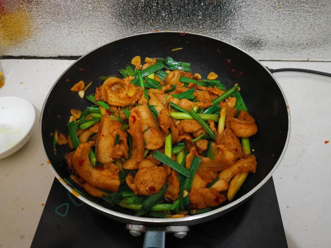 厨师长教你：“回锅肉”的正宗做法，先收藏