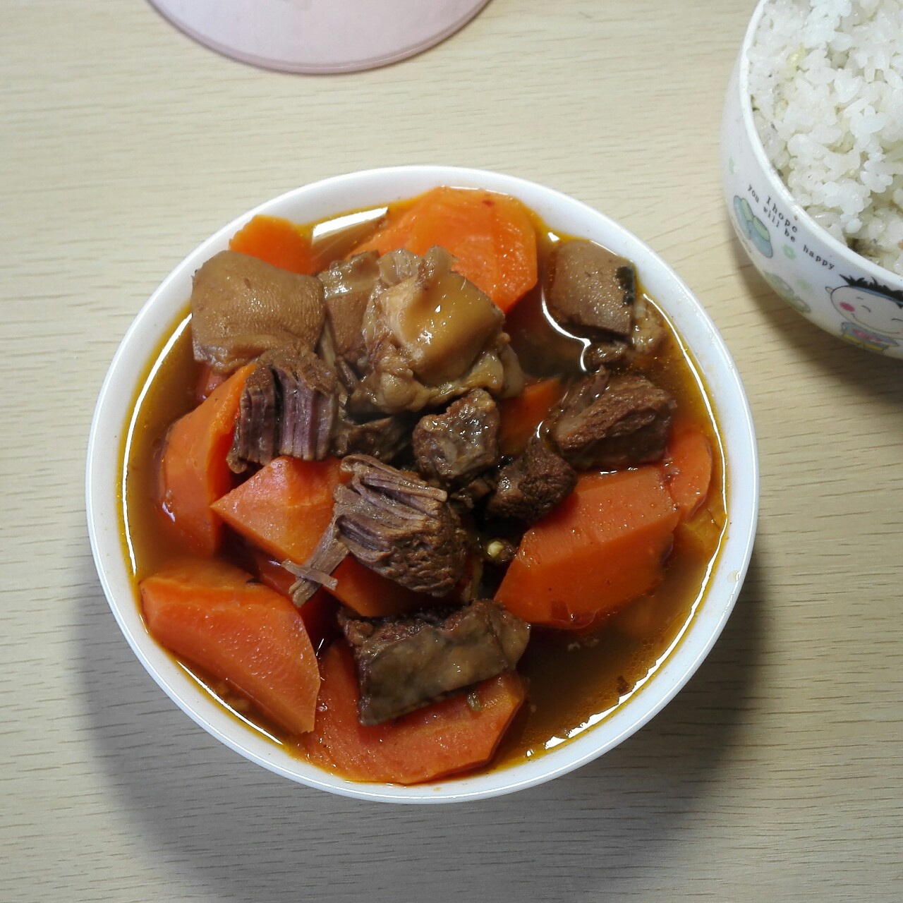 红焖羊肉炖胡萝卜