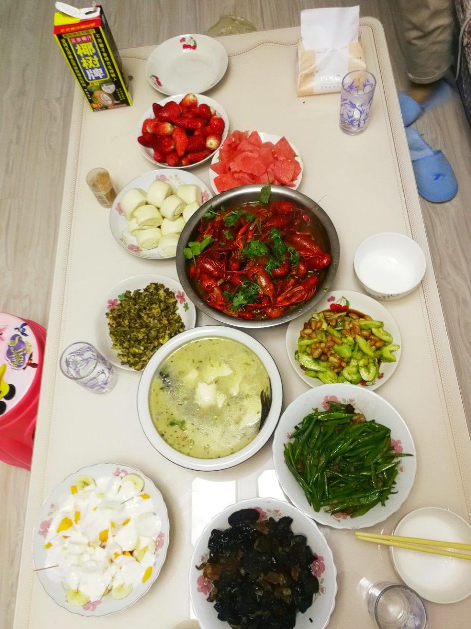 木易杨的小厨房做的火锅