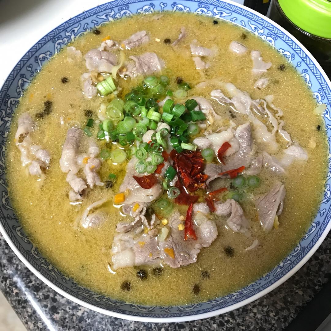 酸汤肥牛