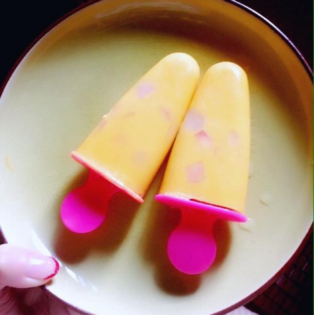 芒果酸奶冰棒的做法