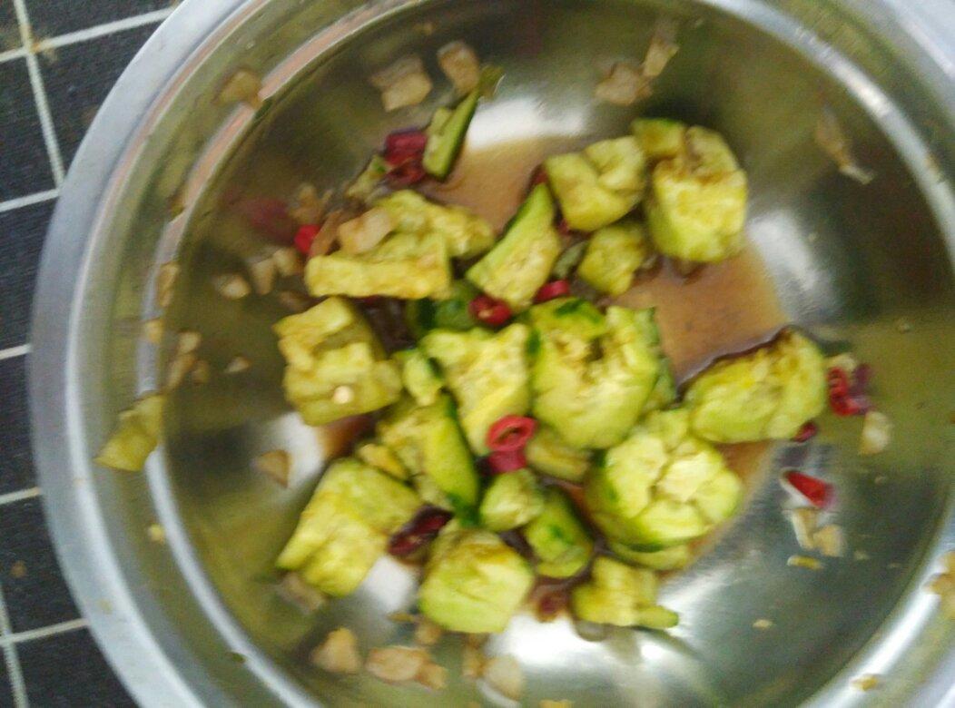 赞不绝口拍黄瓜🥒