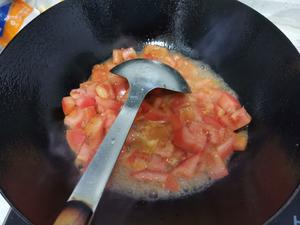 宝宝番茄酸汤巴沙鱼的做法 步骤1