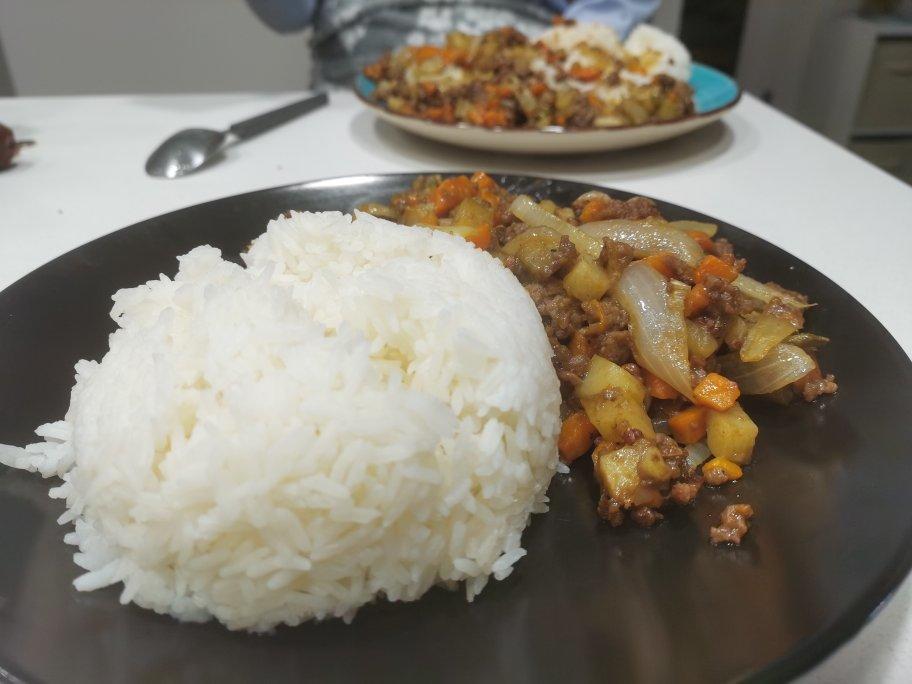 日式干免治牛肉饭