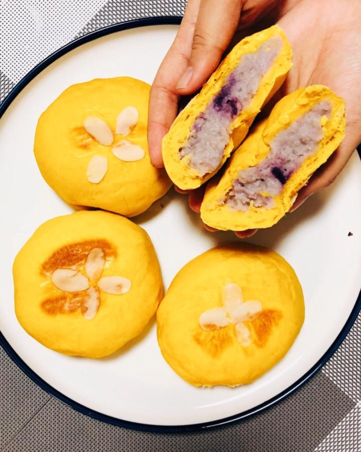 南瓜红豆包