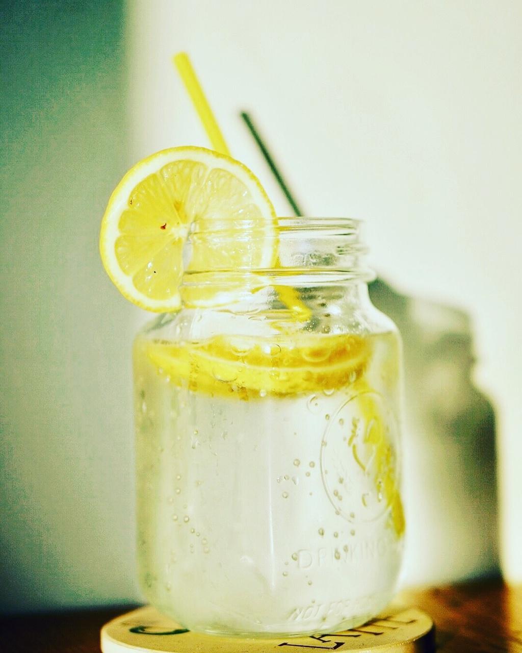 2017年05月21日午睡后喝杯冰雪碧 ～夏天了～iphone 拍摄于