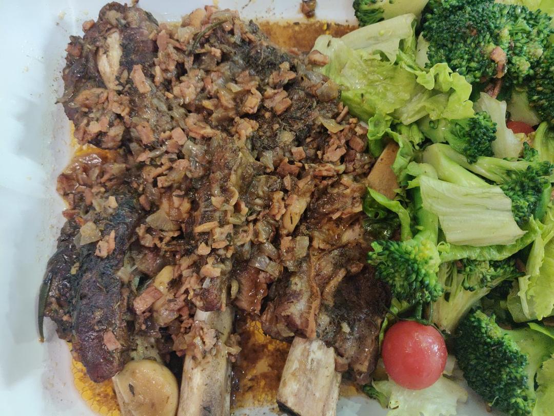时间的馈赠：24小时慢煮(Sousvide)牛肋排