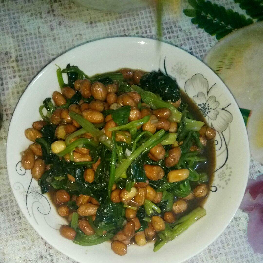凉拌花生米菠菜