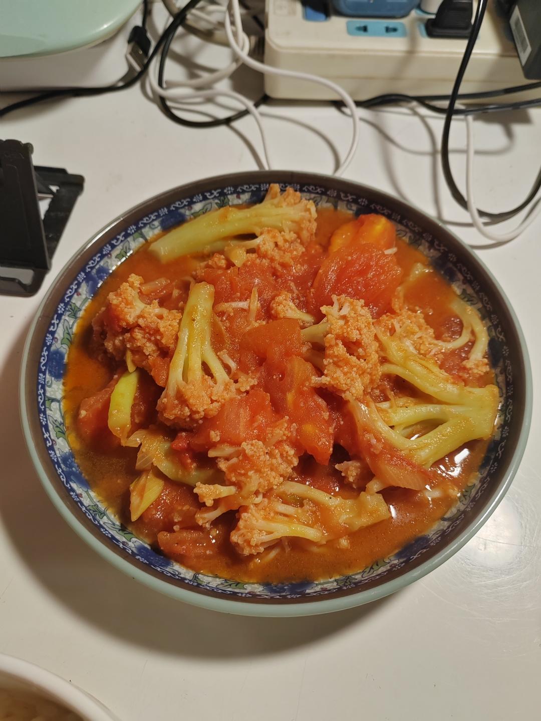 西红柿炒菜花（夏季开胃菜）