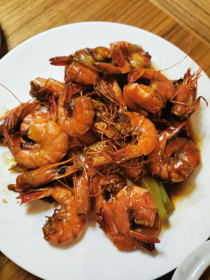 油爆虾  小美