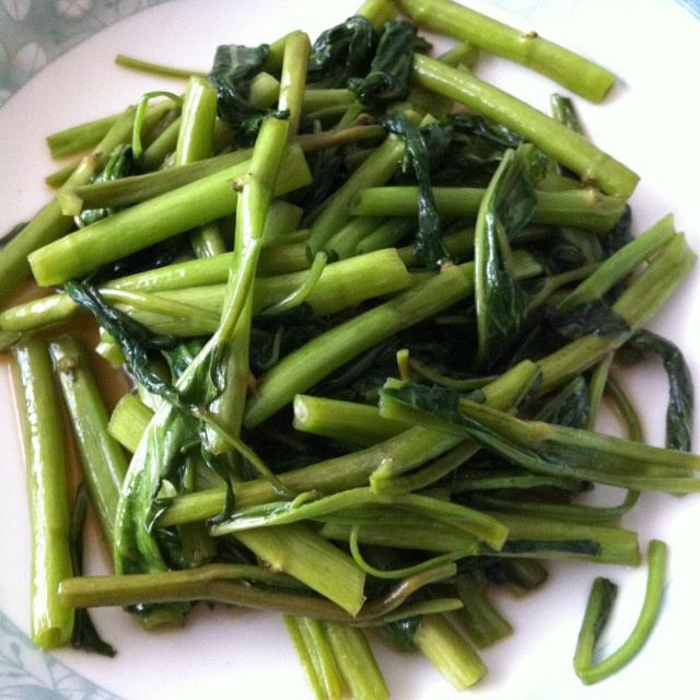 蒜蓉炒空心菜