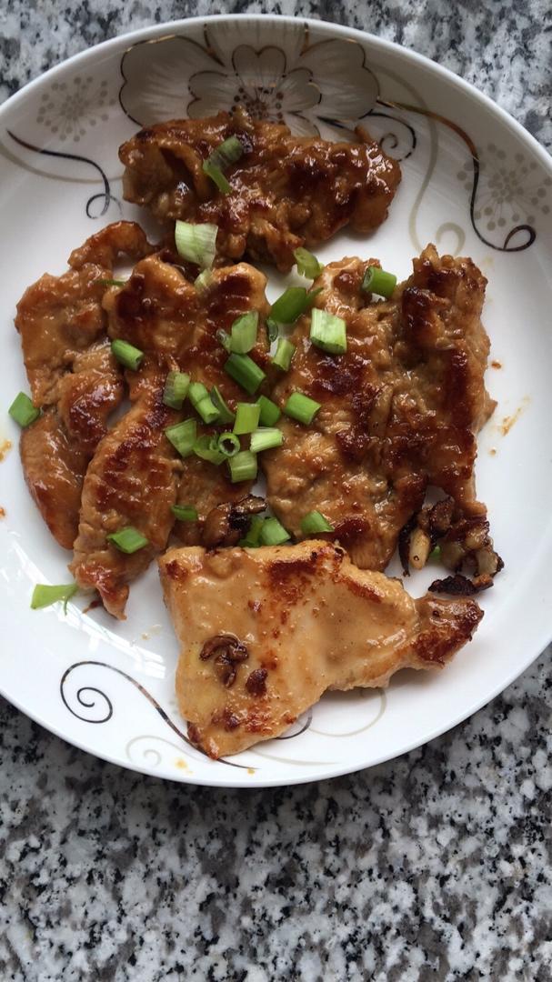 【嫩煎鸡胸肉】