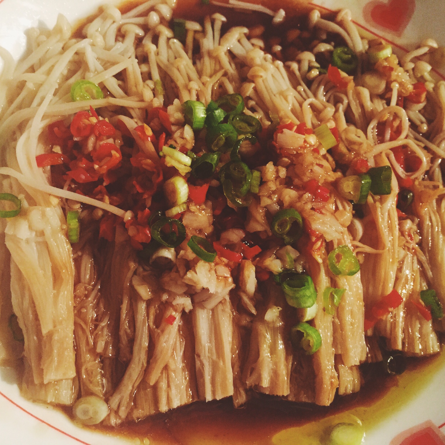 剁椒蒜蓉金针菇