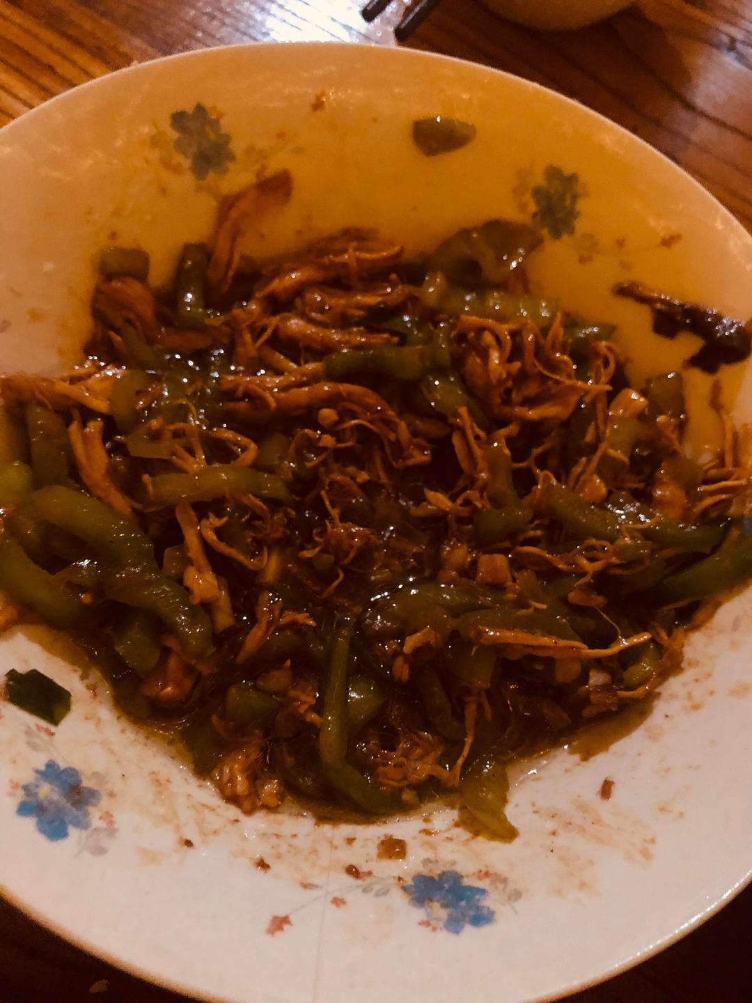 巨好吃的青椒炒鸡胸肉丝，超下饭