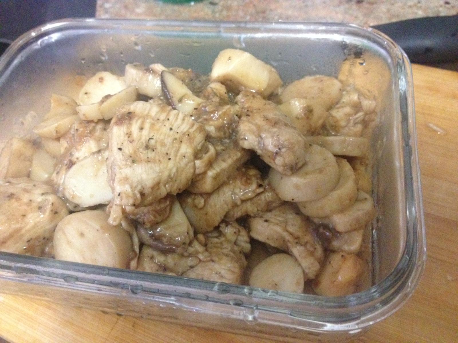 鸡胸肉炒杏鲍菇－减脂增肌期的美食试验的做法