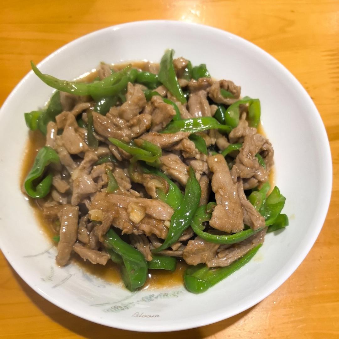 ‼️好吃到舔盘的青椒肉丝盖浇饭