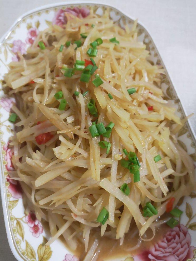 在家也能做出馆子味儿的醋溜/炝炒/酸辣土豆丝（就是那道看似简单，实则步步玄机的土豆丝）