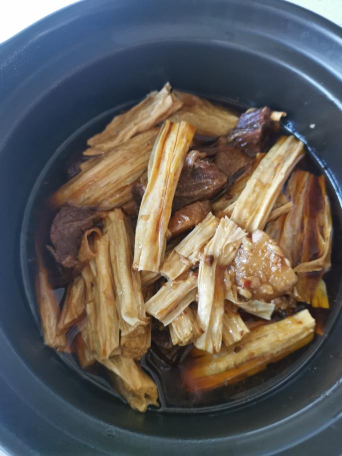 ✅挑战365天晚餐不重样第55天:腐竹牛腩煲‼️