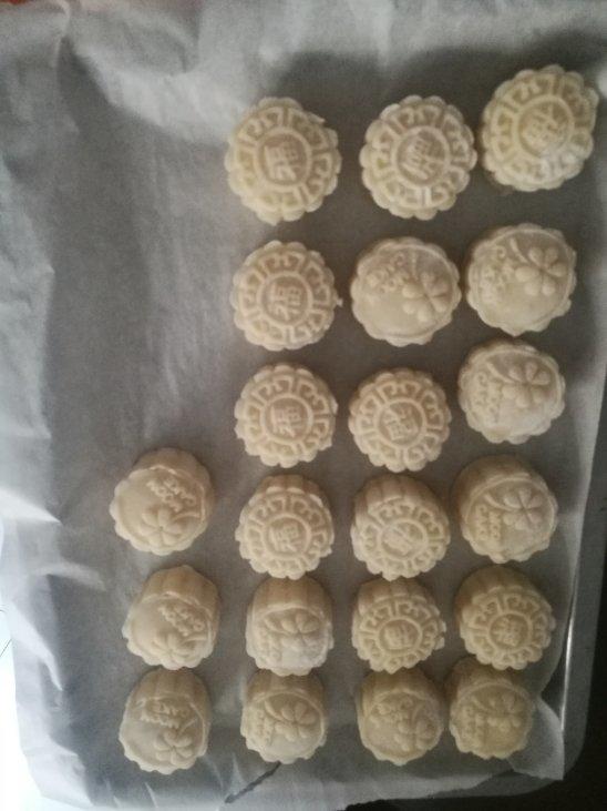 冰皮月饼(不会被腻到的奶黄馅)