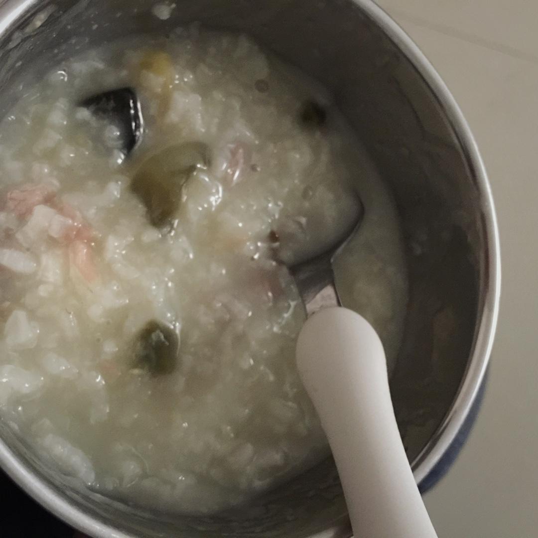 皮蛋瘦肉粥