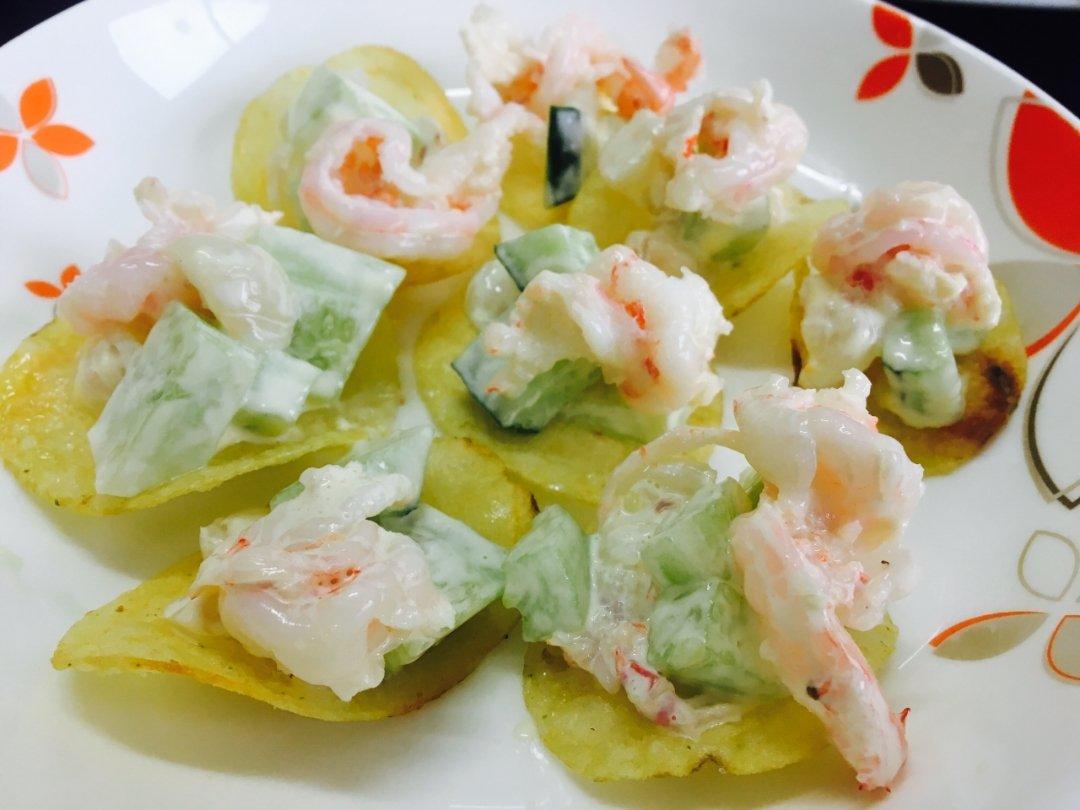 【薯片牛油果大虾沙拉】
