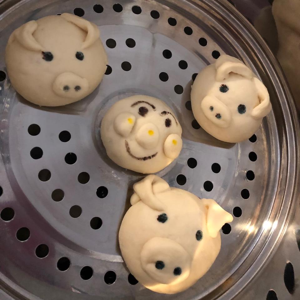 小猪肉包子