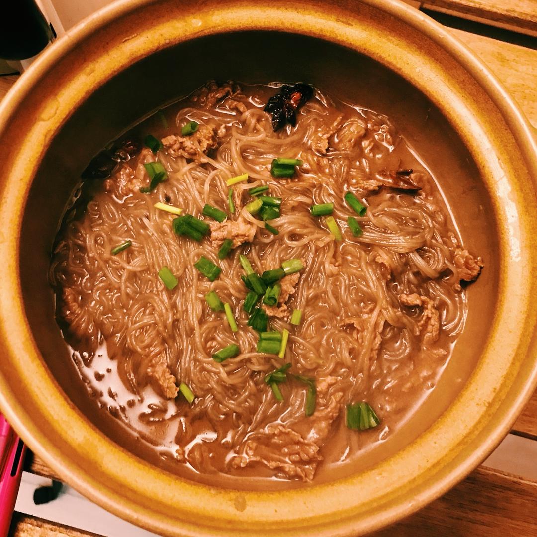 牛肉粉丝汤
