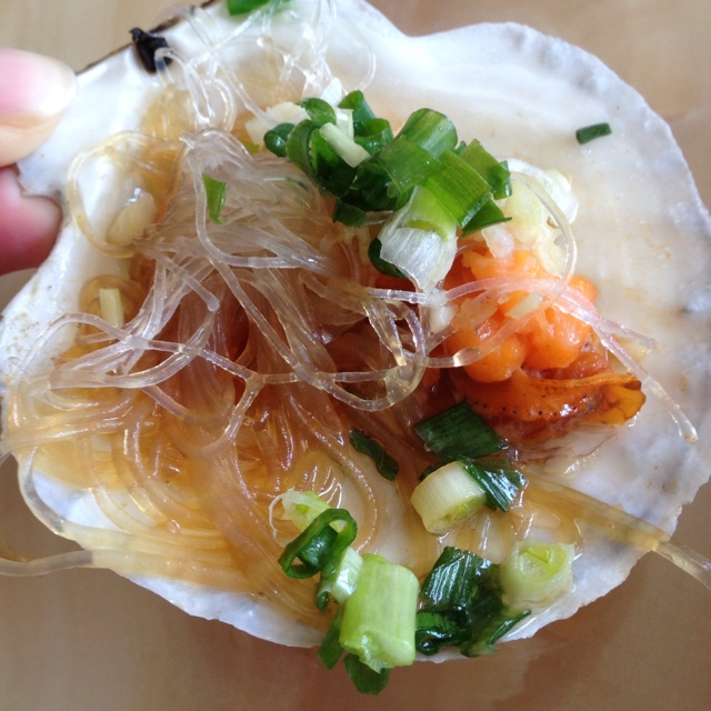 蒜蓉粉丝蒸扇贝