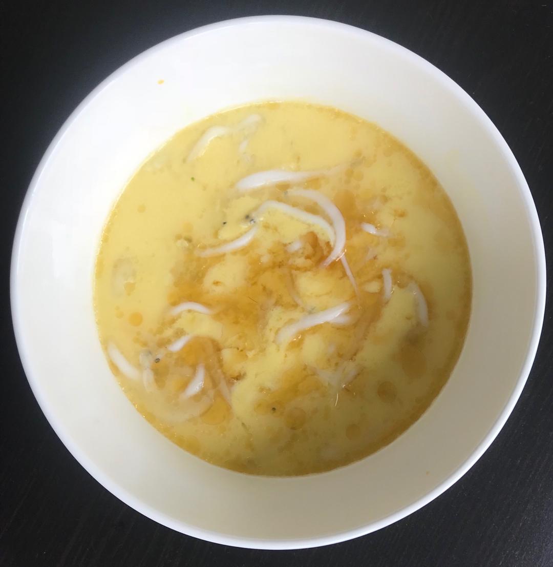银鱼鸡蛋羹