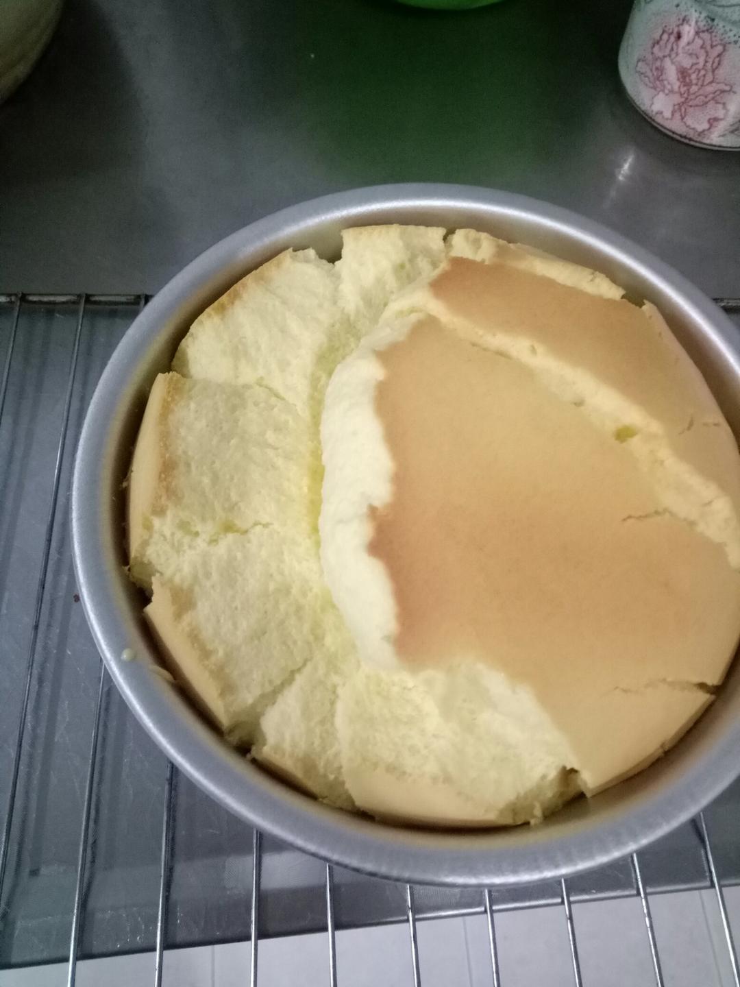 6寸六寸戚风蛋糕，不会失败的方子。哈哈哈