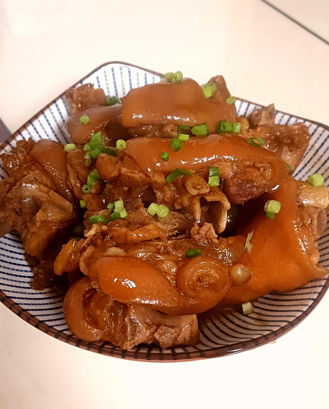 红焖猪蹄