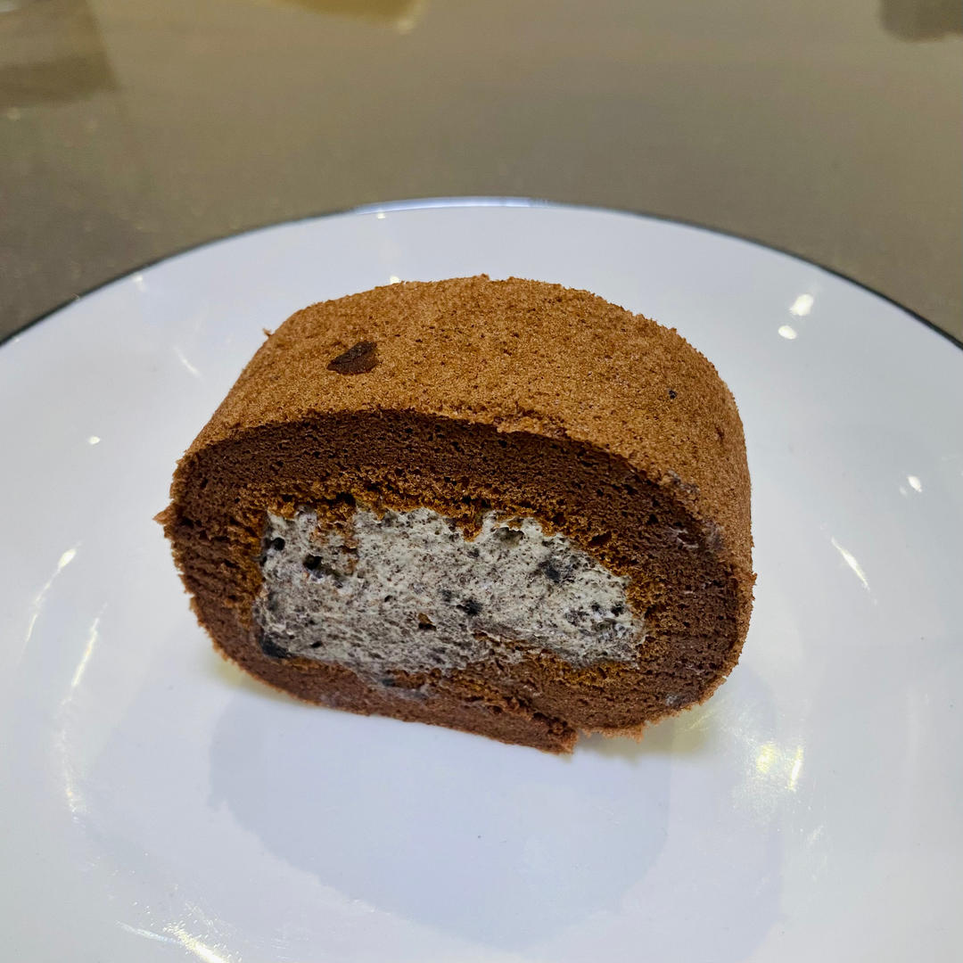 奥利奥咸奶油可可蛋糕卷