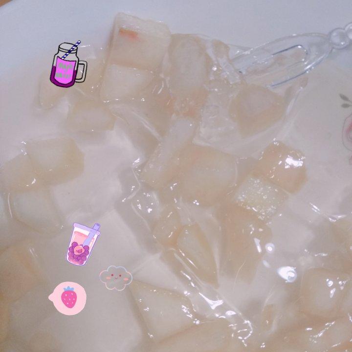 水蜜桃果冻-白凉粉