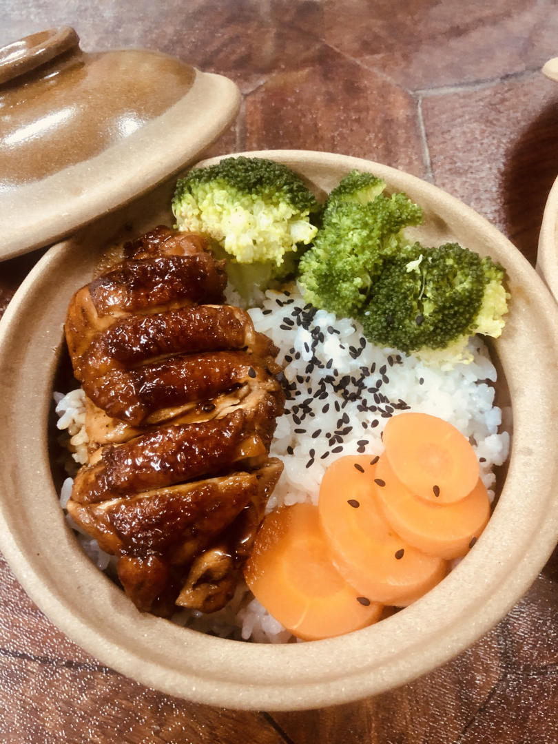 照烧鸡腿饭