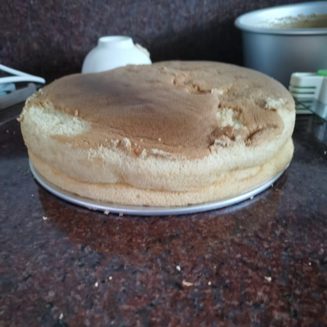 轻盈的十寸戚风蛋糕方子