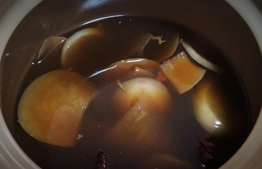 大姨妈汤(红枣苹果姜汤）