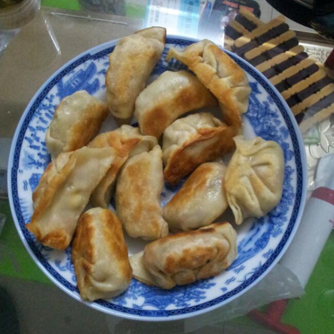 煎饺子
