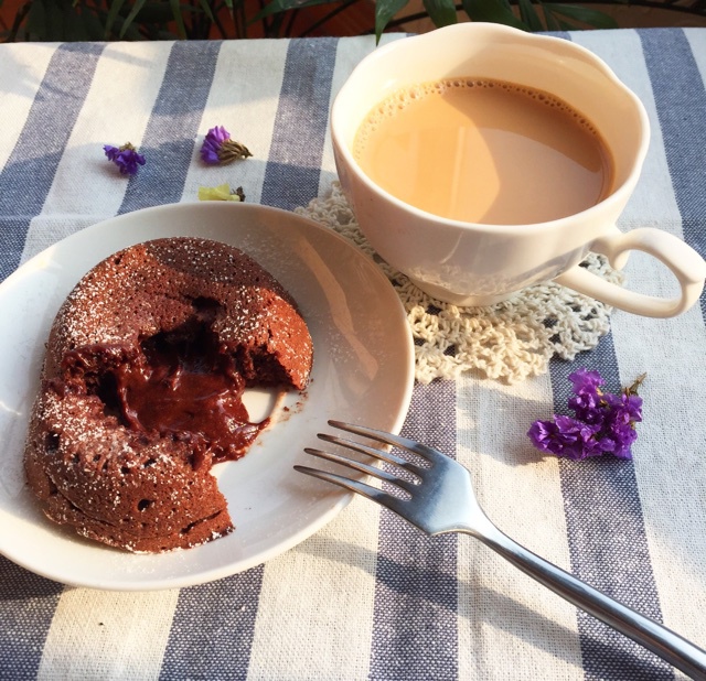 巧克力熔岩蛋糕