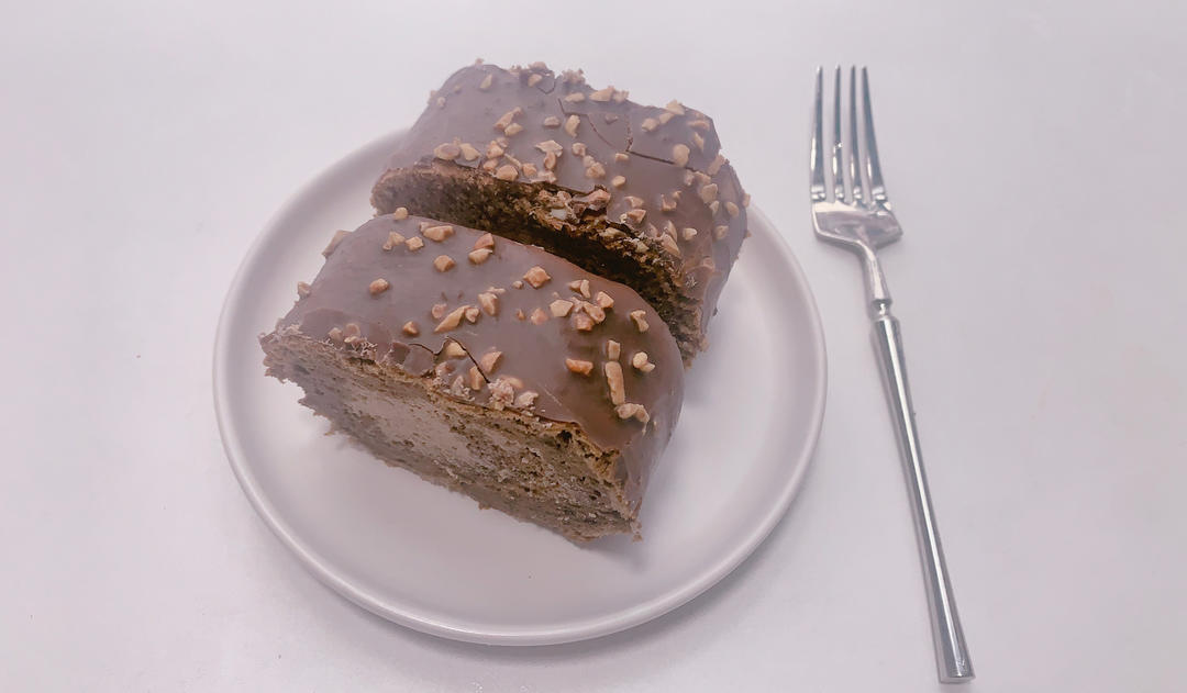 🍫梦龙蛋糕卷. 巧克力脆皮蛋糕卷 by pink-rabbit