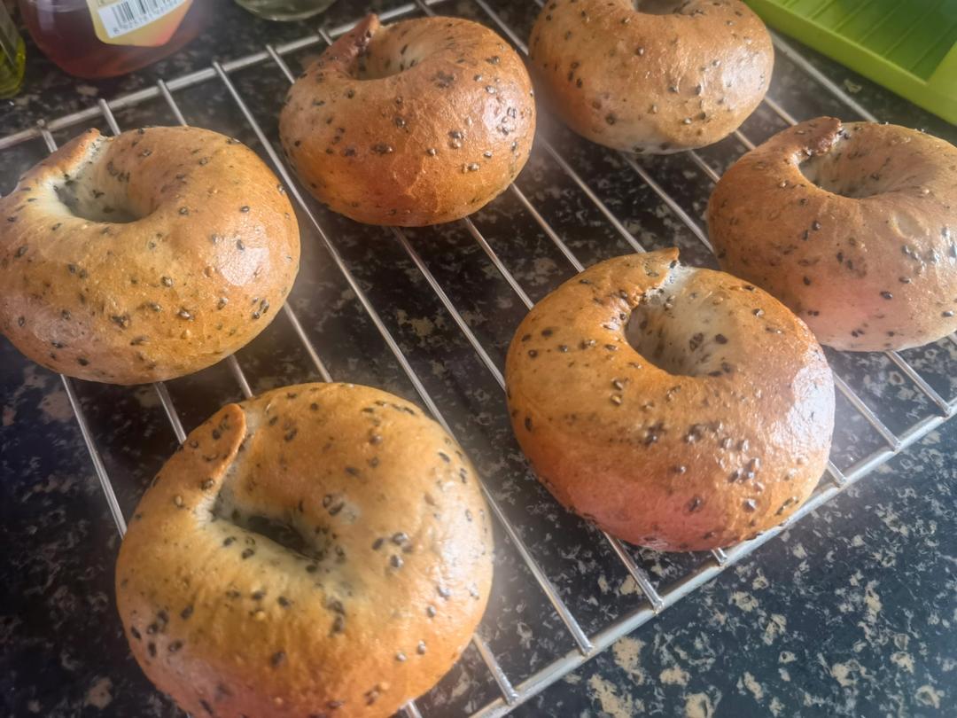 原味贝果🥯/黑芝麻贝果🥯