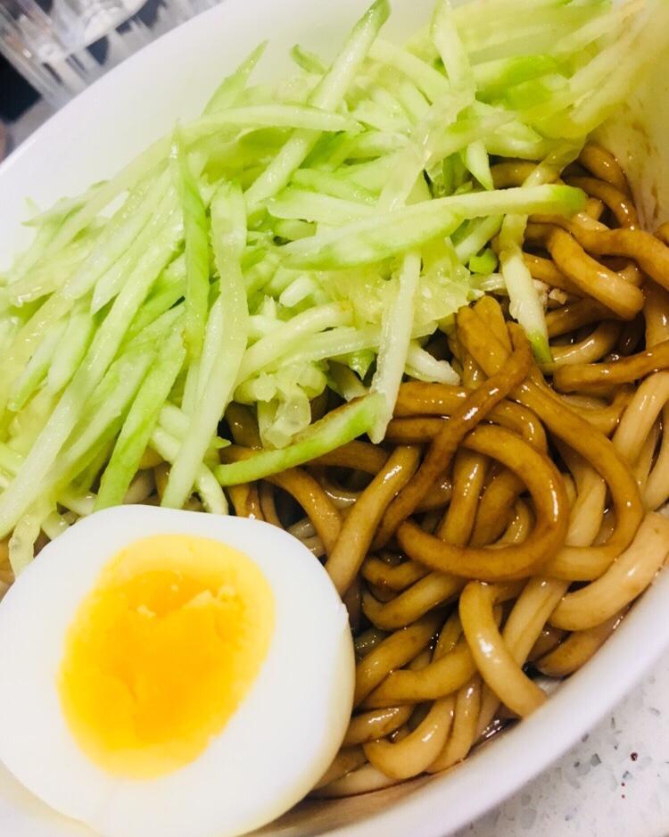 葱油拌面（快手简单，美味无敌）