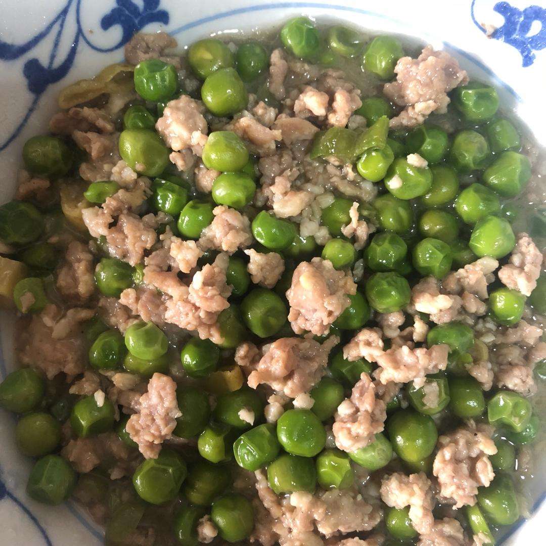 socrates与猫做的烂肉豌豆