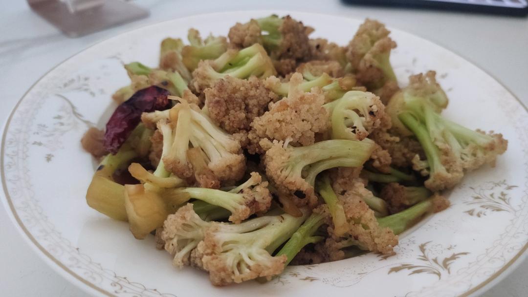和饭店一个味道的干锅花菜