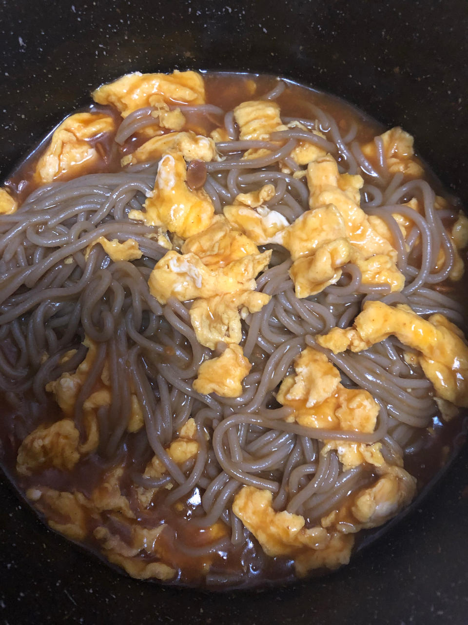 分分钟灭光的鸡蛋酱拌面