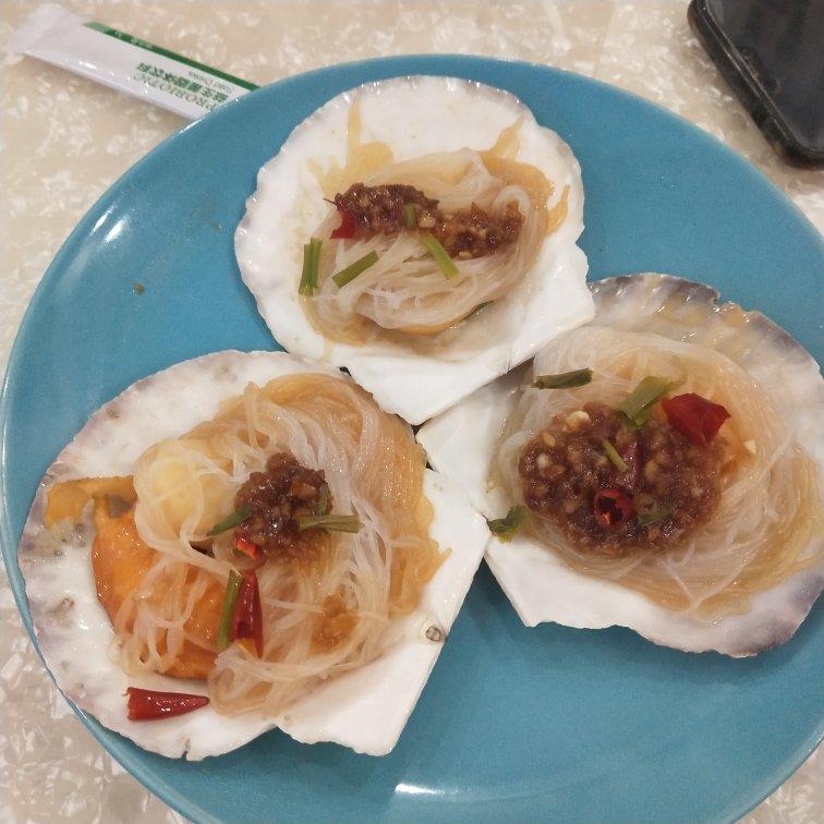 零失败的蒜蓉粉丝蒸扇贝