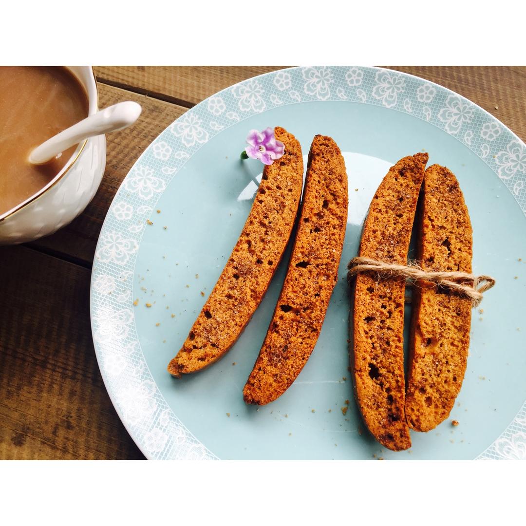肉桂红糖意式脆饼干 Cinnamon Toasted Biscotti
