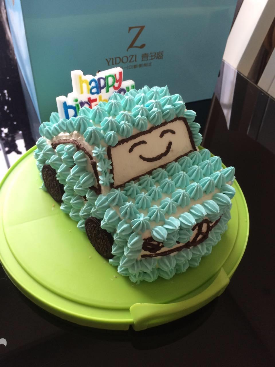 萌萌小汽车蛋糕