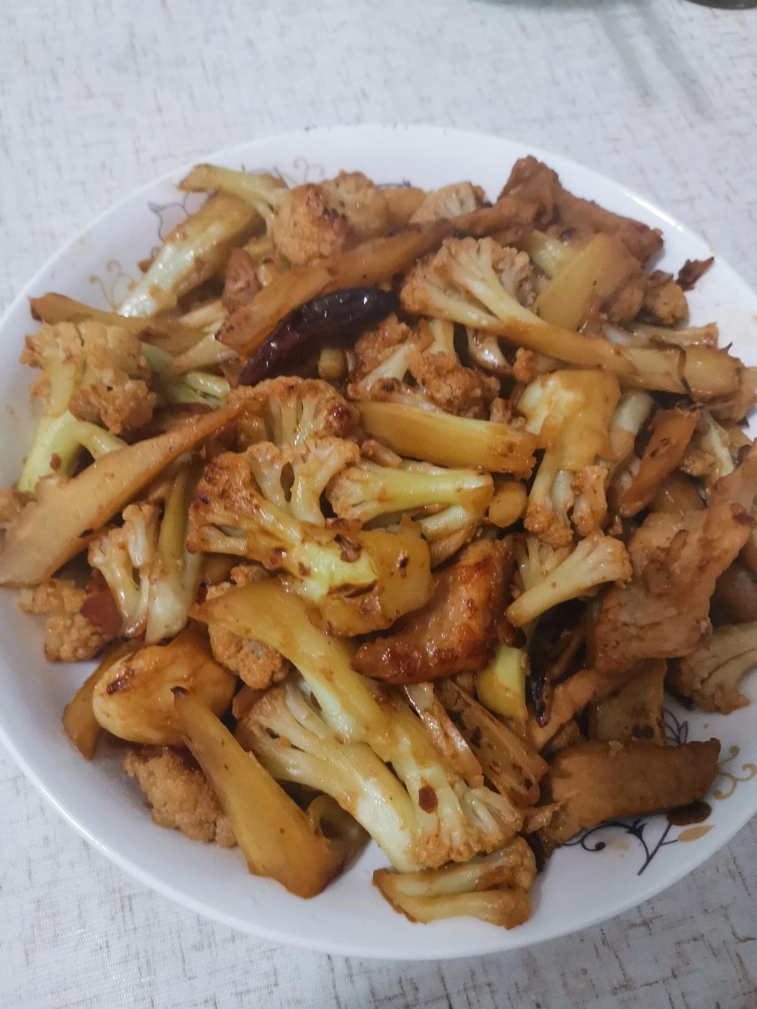 和饭店一个味道的干锅花菜